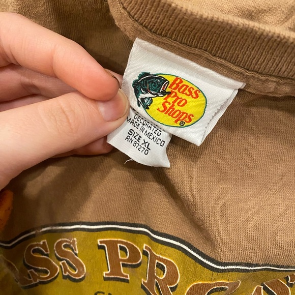 Bass Pro Shops Tan Graphic Tee - Picture 3 of 3